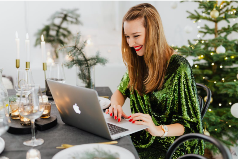 Keep Typing Skills Sharp Over Holiday Breaks - Typesy
